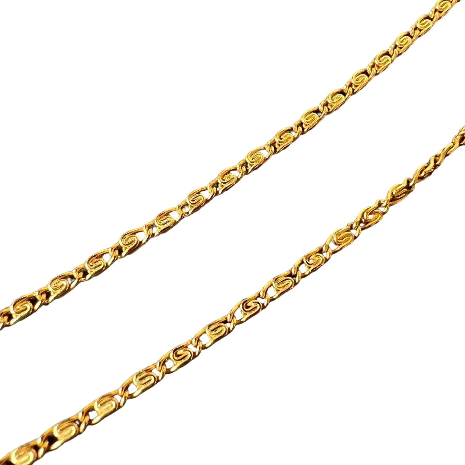 Chanel 1982 CC Logo Necklace - Le Look