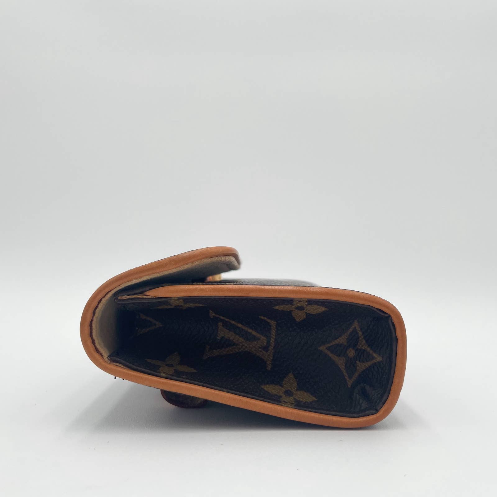 Louis Vuitton Florentine Belt Bag - Le Look