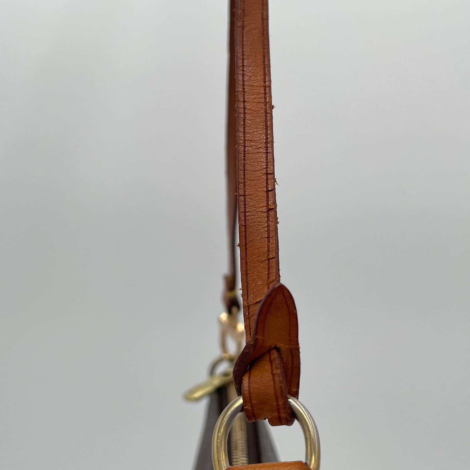 Louis Vuitton Pochette - Le Look