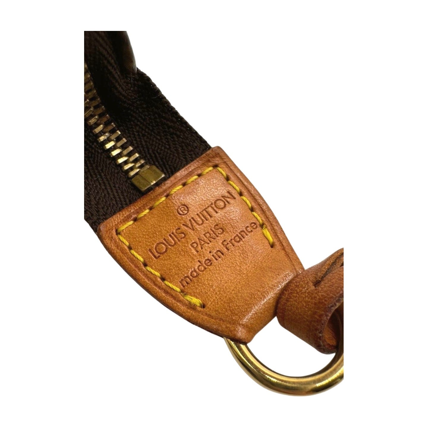 Louis Vuitton Pochette Accessoires - Le Look