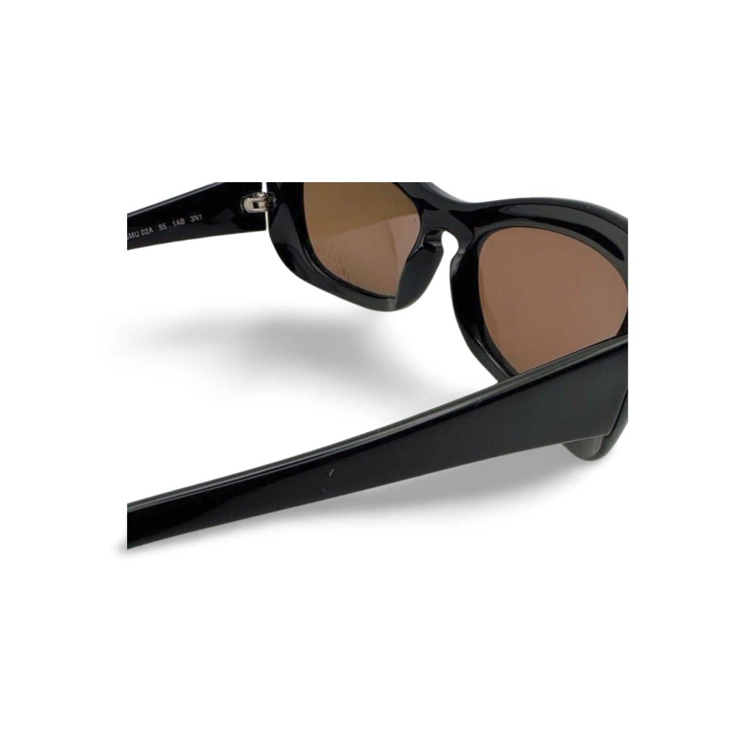 Miu Miu Sunglasses - Le Look