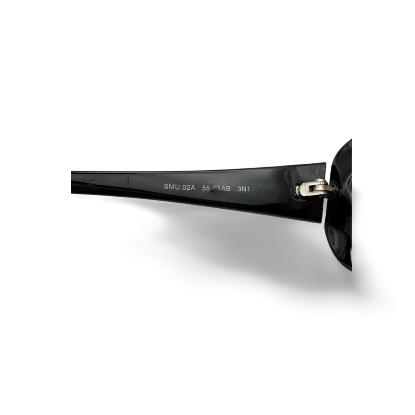 Miu Miu Sunglasses - Le Look