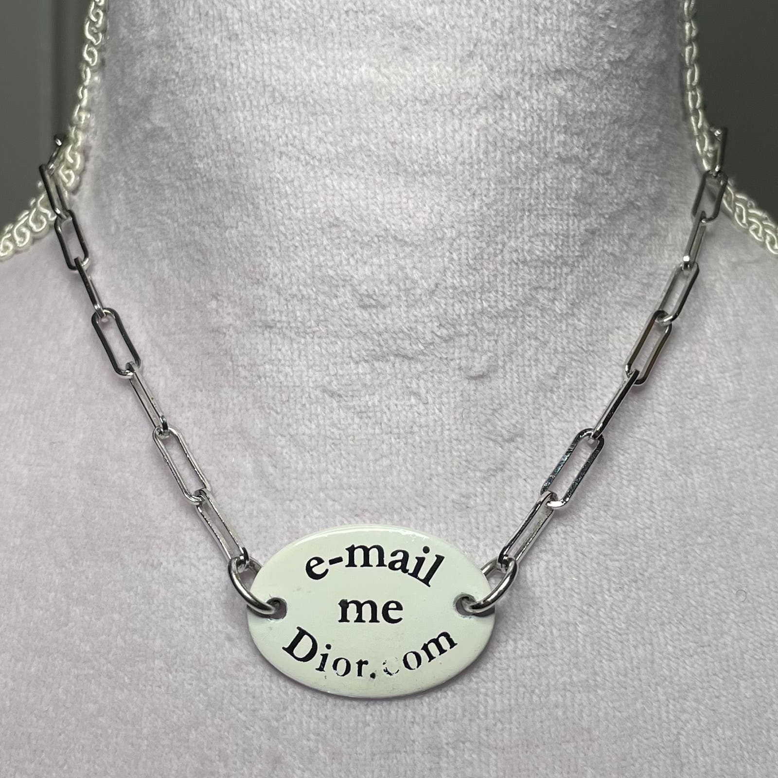 Vintage J’adore Dior Email Me Necklace - Le Look