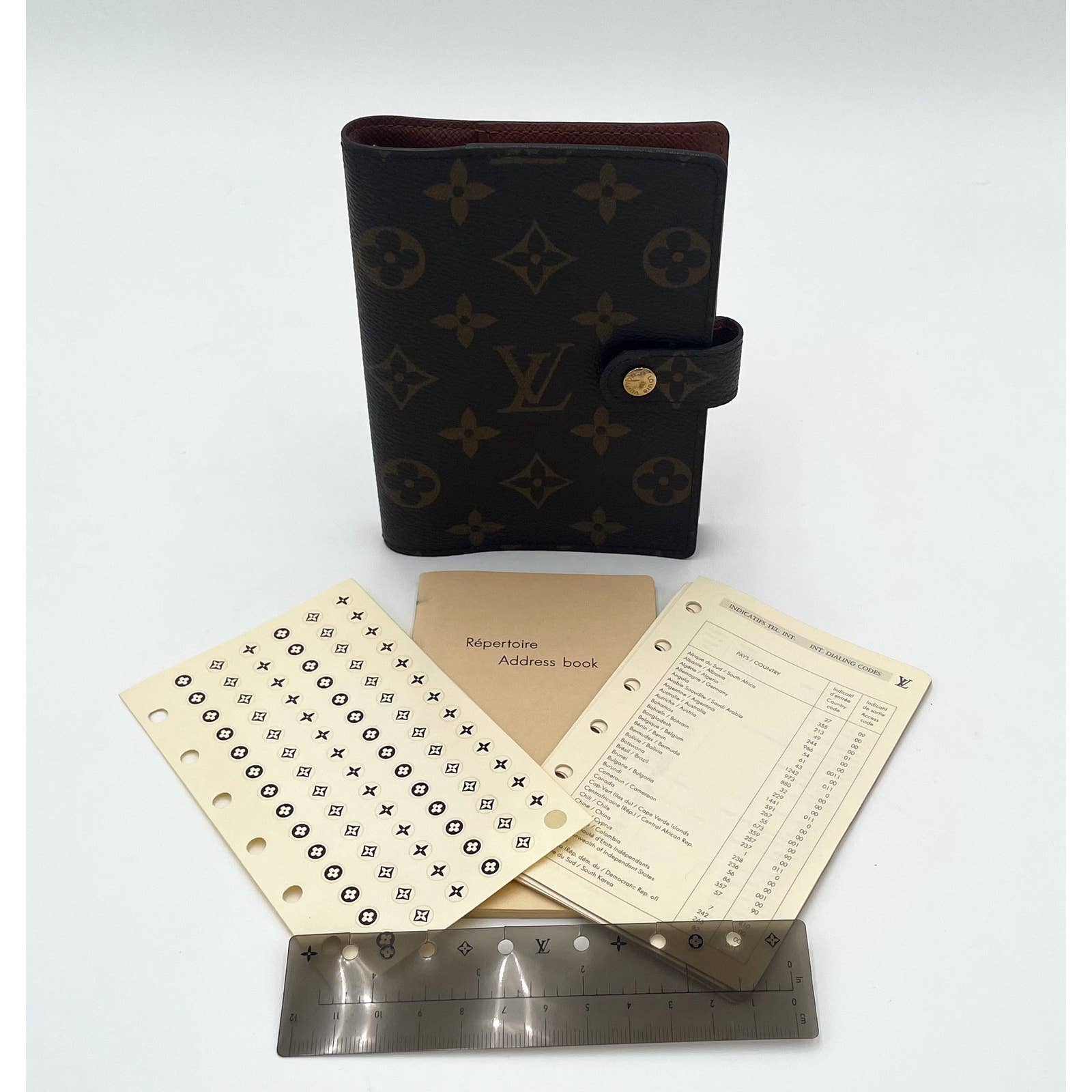 Louis Vuitton Agenda Monogram Canvas - Le Look