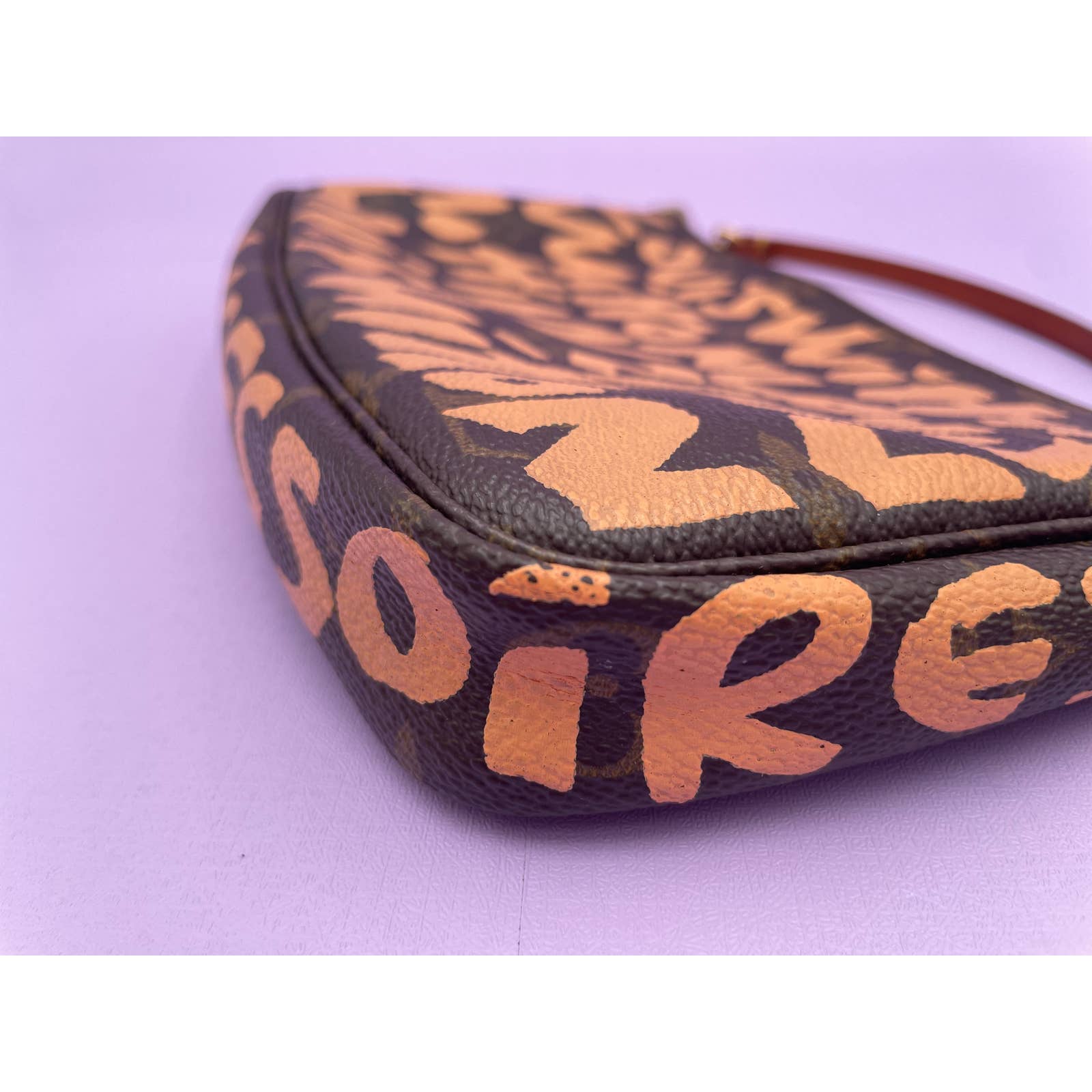 Louis Vuitton Stephen Sprouse Graffiti Pochette - Le Look