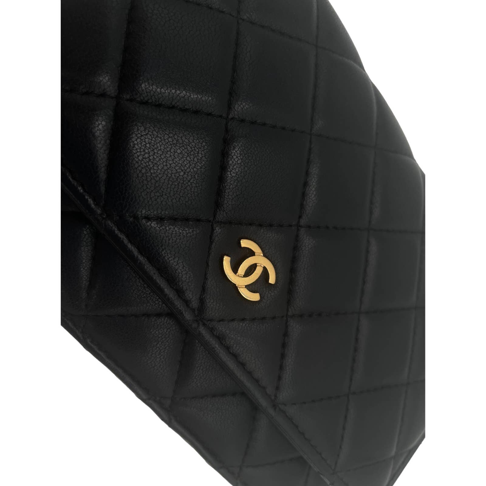 Chanel Classic Wallet on Chain - Le Look
