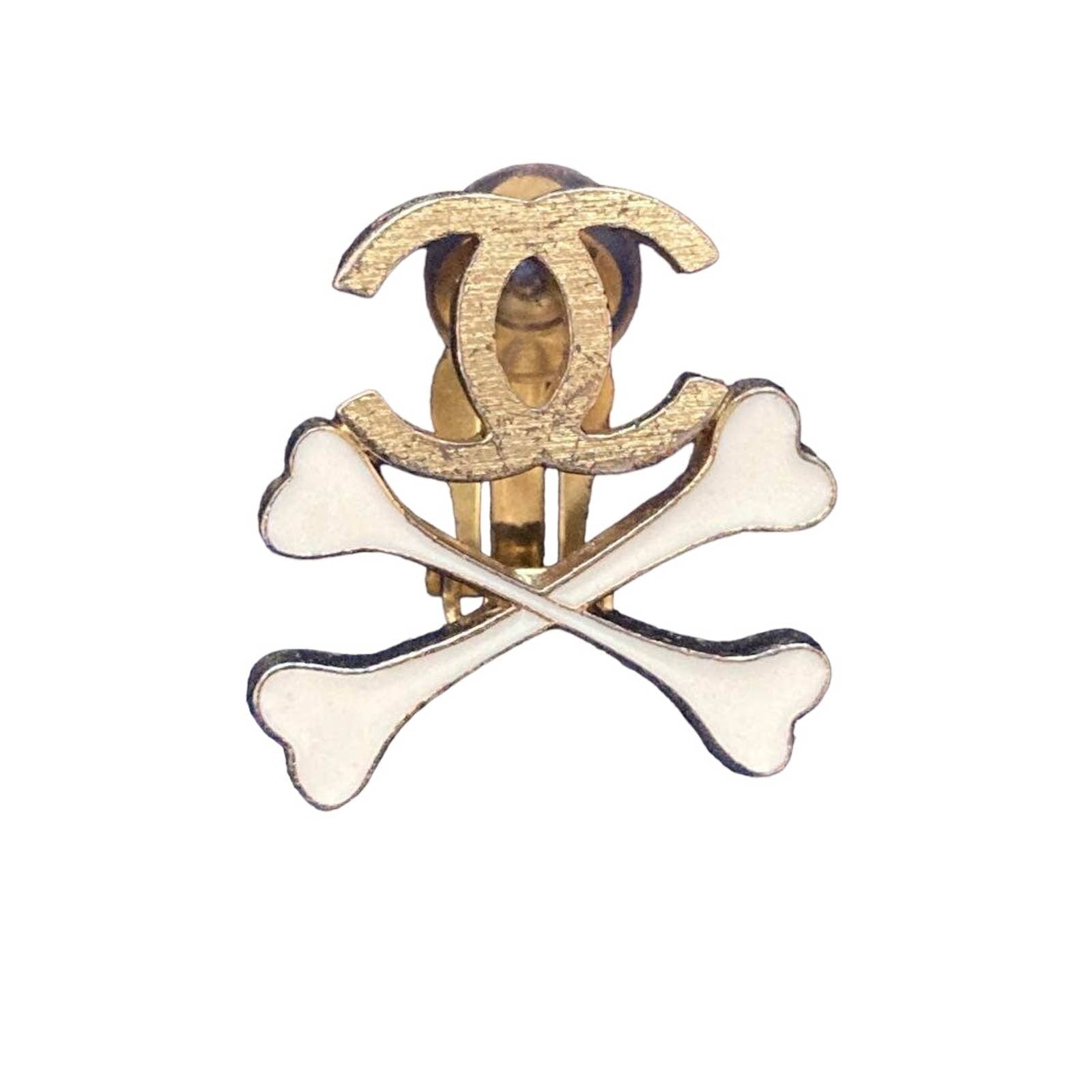 Chanel Coco Mark Crossbone Earrings - Le Look