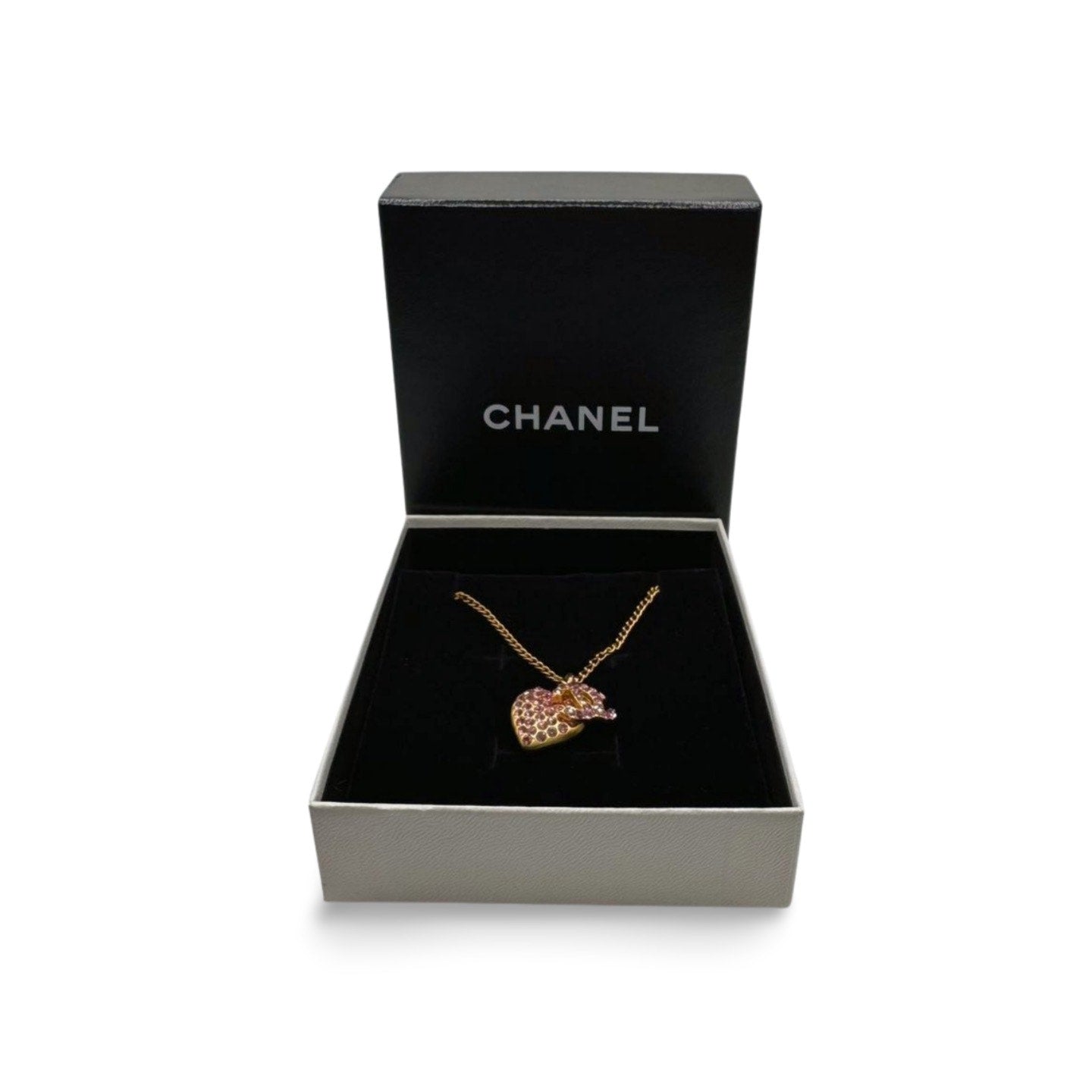 Chanel Pink Heart Necklace - Le Look