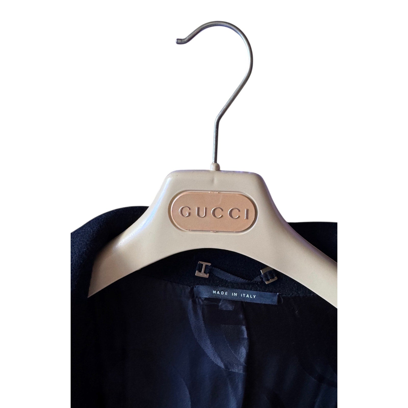 Gucci Black Coat Tom Ford 2003 - Le Look