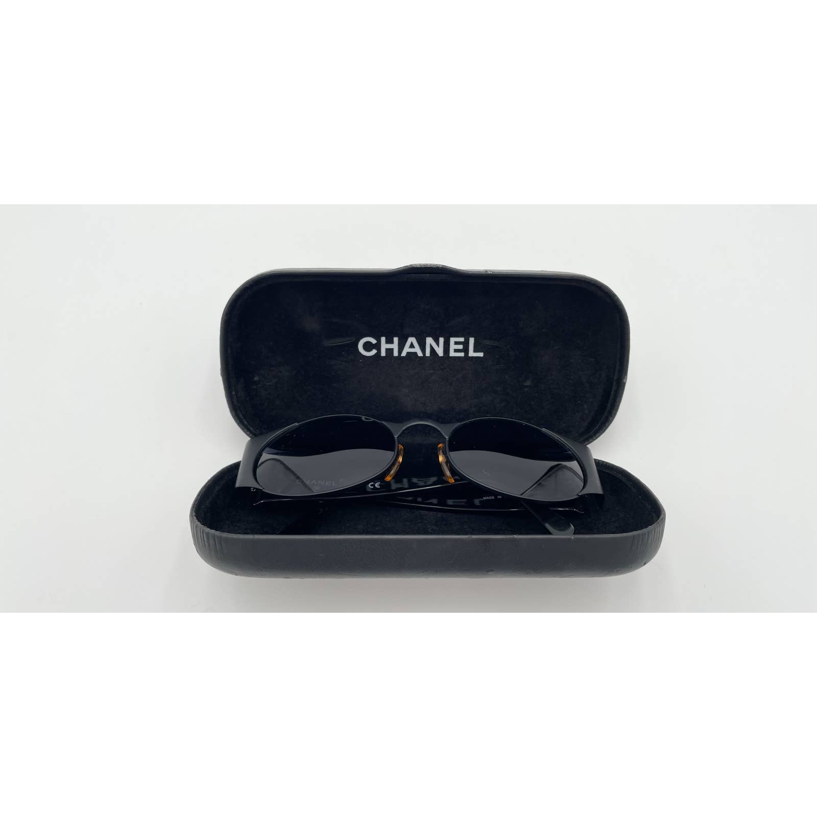Chanel Black Oval 90s Sunglasses - Le Look