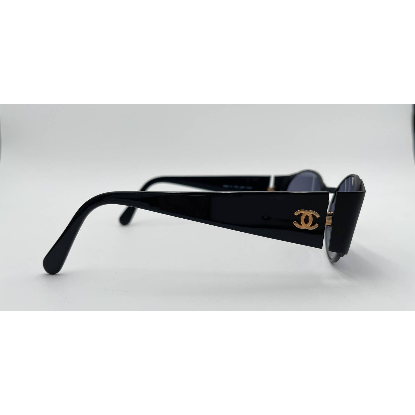 Chanel Black Oval 90s Sunglasses - Le Look