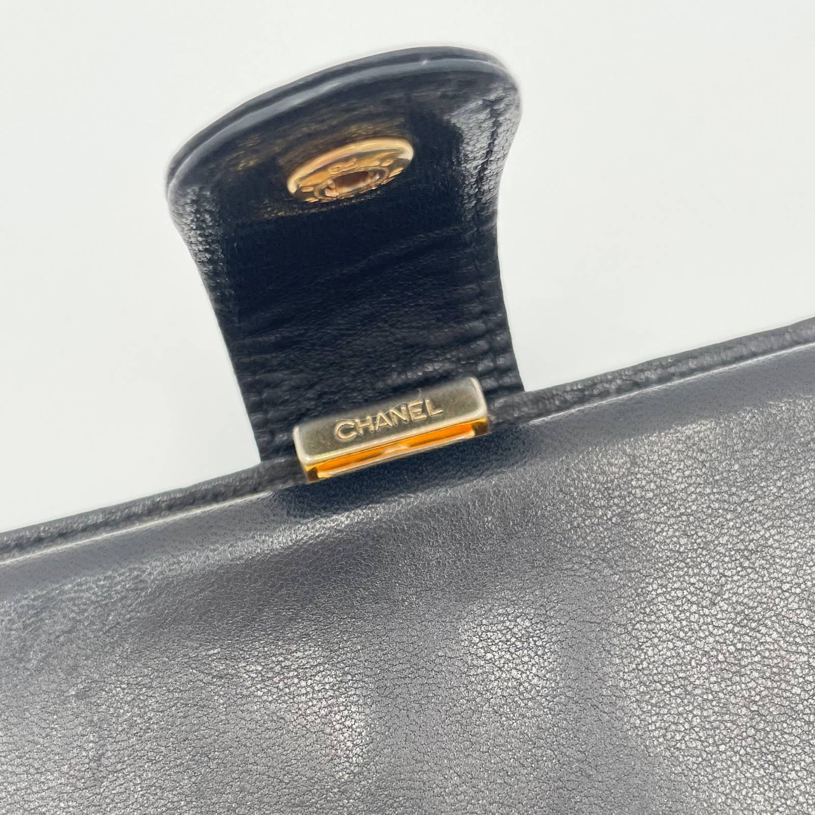 Chanel Classic Wallet Black - Le Look
