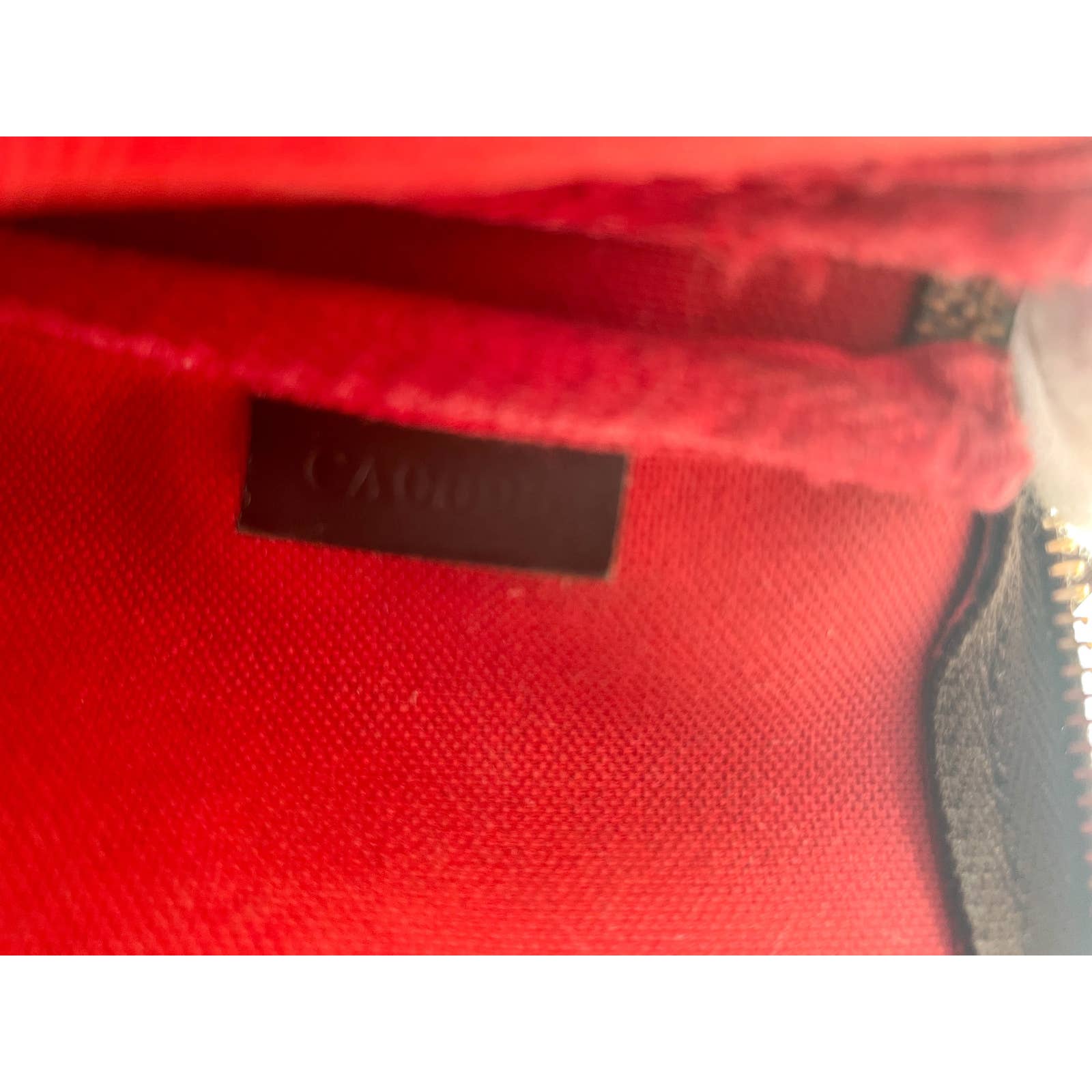 Louis Vuitton Pochette Damier Ebene - Le Look